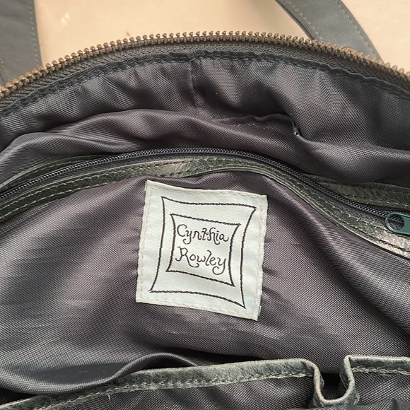 EUC Cynthia Rowley bag - Picture 8 of 9